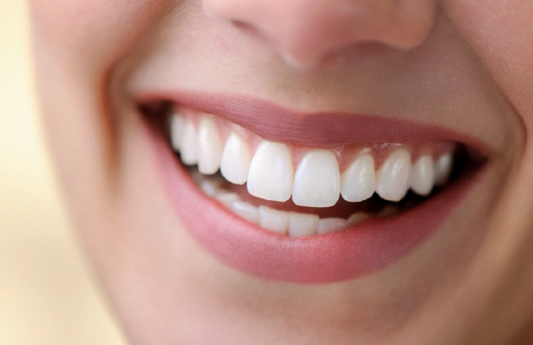 Biały uśmiech